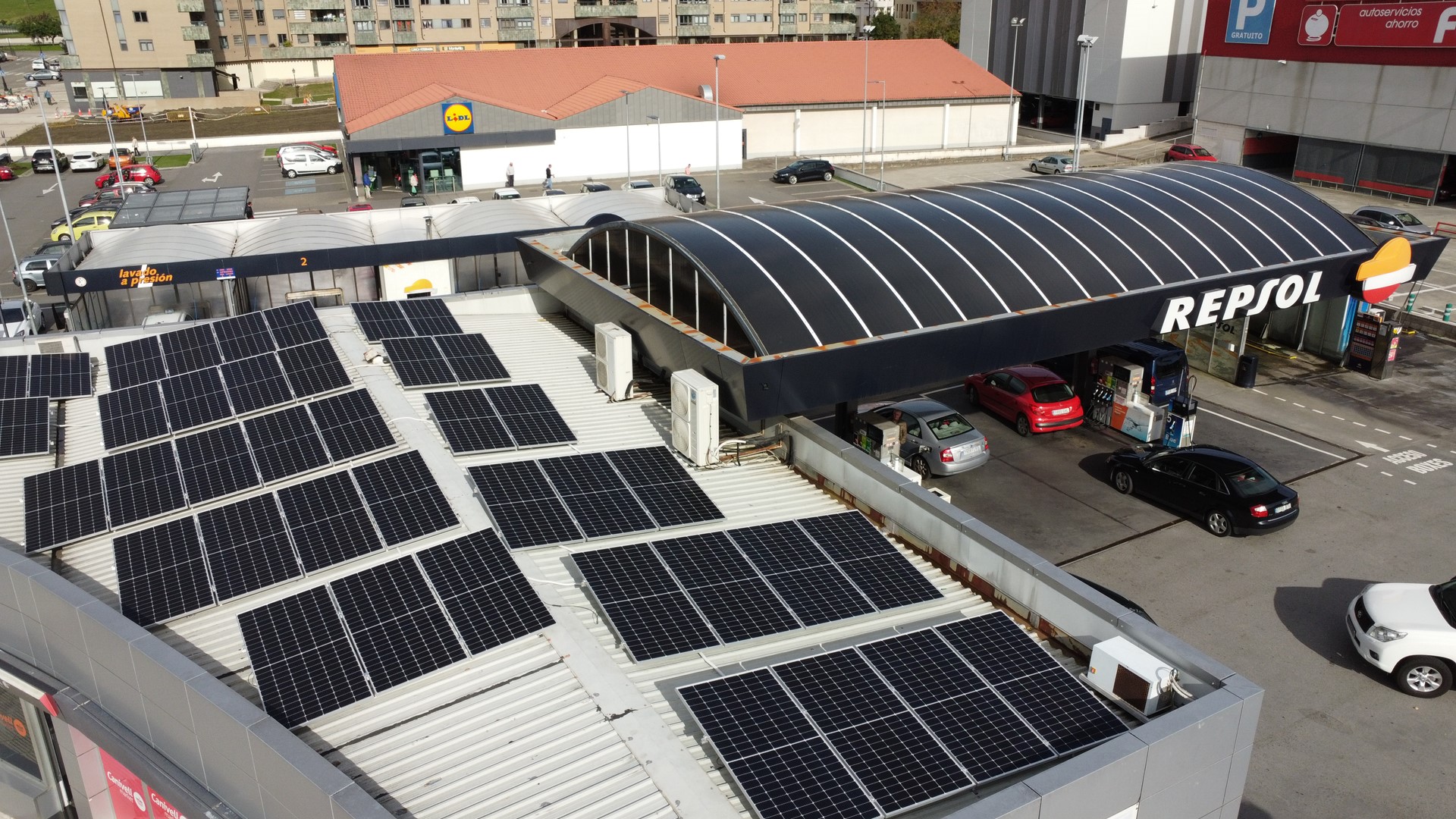 Instalación comercial de placas solares